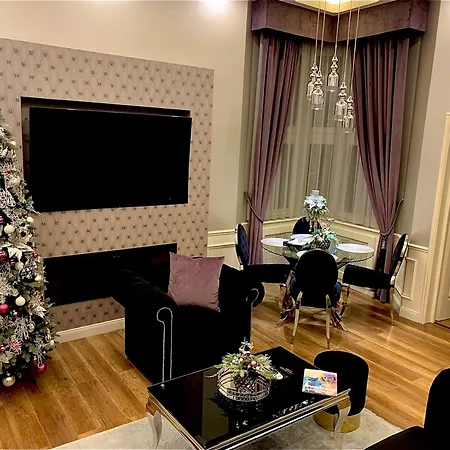 Danube Royal De Lux ブダペスト